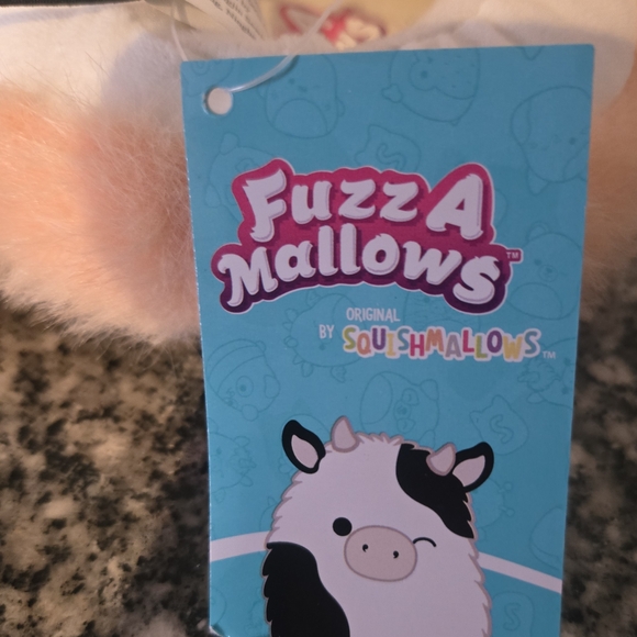 Squishmallows Peach Fox Kids Slippers - Picture 4 of 5